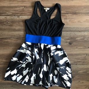 Blue black & white Razorback dress with POCKETS!